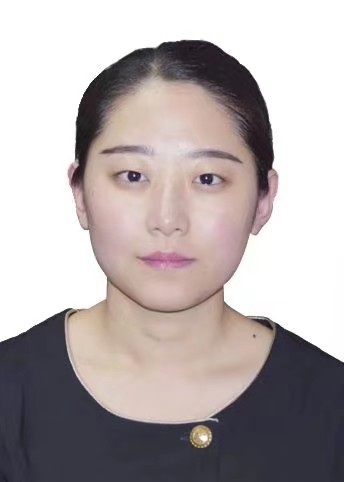 華唐藝術(shù)高中語文老師